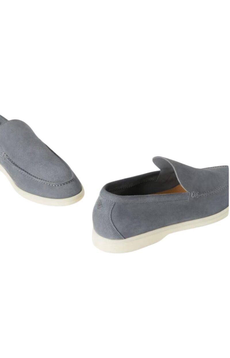 Lo_ro Piana - Photo 3
