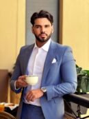 بدلة رجالية مكونة من جاكيت وبنطلون